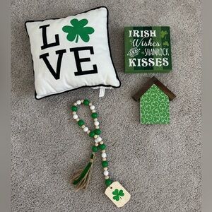 Irish Shamrock Decor Set